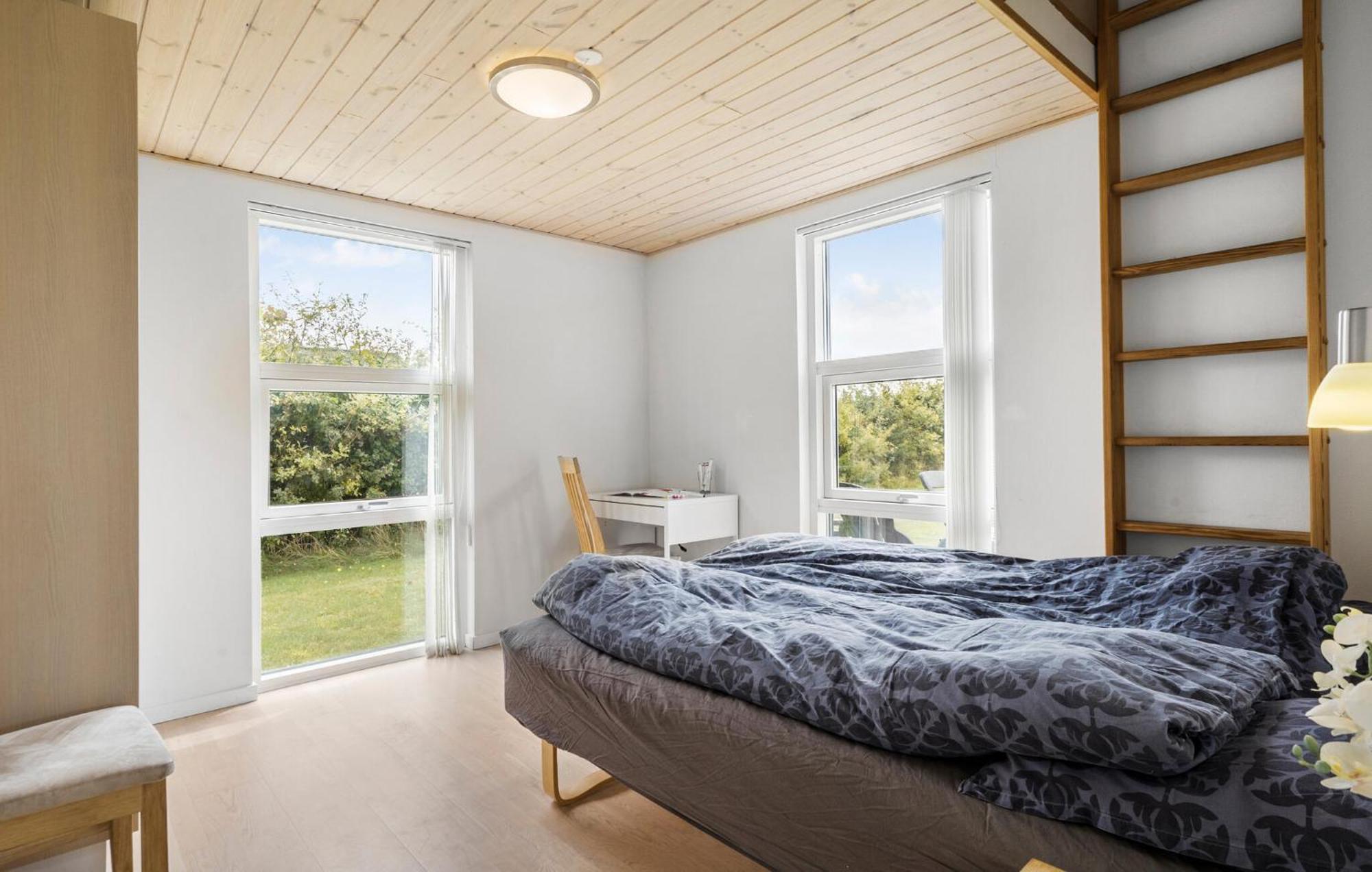 Lovely Home In Tarm With Wifi Eksteriør billede